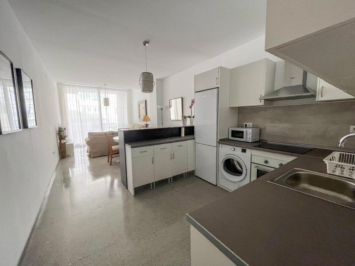 Amplio Apartamento En Av. Carlos Haya Málaga Eksteriør bilde